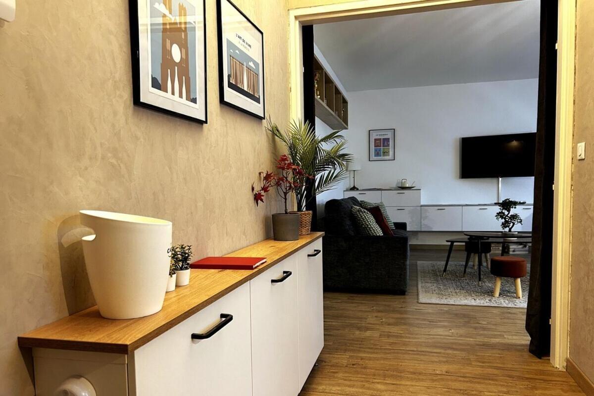 Appartement Au Coeur De Reims : A Deux Pas De La Cathedrale Extérieur photo